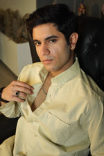 The Essential Oxford - Soft Beige Shirt